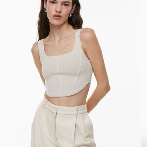 Aritizia Babaton Cream Women's Crop Top